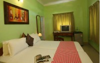   Hotel Carys 2*  6