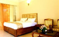   Grand Leoney Resort  3*  18