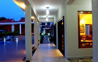   Grand Leoney Resort  3*  8