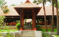   Poovar Island Resort 3*  13