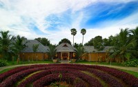   Poovar Island Resort 3*  12