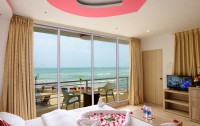   Royal Boomerang Resort 3*  9