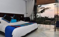   360 Degree Beach Retreat 3*  16