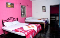   Shanti Guest House 1*  8