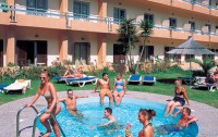 Belvedere Beach Hotel 4*  4