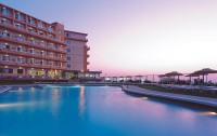 Belvedere Beach Hotel 4*  3