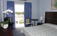 Arion Hotel 3*  3