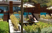   Amathus Elite Suites 5*  28