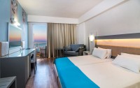   Pegasos Beach & Deluxe Resort 4*  4