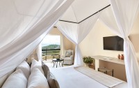   Grecotel Lux. Me Daphnila Bay Dassia 4*  13