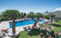   Alexandros Hotel 4*  15