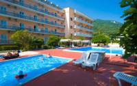 Potamaki Beach Hotel 3*  4