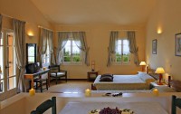   Century Resort Hotel 4*  3