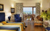   Aquila Rithymna Beach Hotel 5*  9