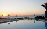   Hersonissos Village Hotel 4*  14