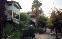   Villa George Hotel Apartments 4*  22