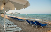   Kassandra Mare Hotel 4*  18