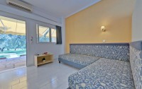   Mendi Hotel 4*  6