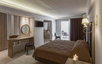 Lagomandra Hotel & Spa 4*  5