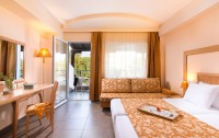   Alexandros Palace Hotel & Suites 5*  11