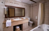   Alexandros Palace Hotel & Suites 5*  6