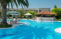   Aethria Hotel 3*  12