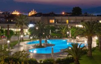   Aethria Hotel 3*  11