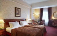   Grand Hotel Palace 5*  8