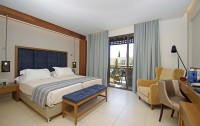 Mediterranean Village Hotel & Spa 5*  4