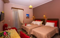   Kyparissia Beach Hotel 3*+  7