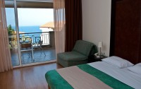 Blue Bay Hotel 4*  4