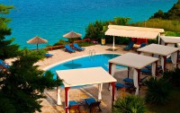   Blue Bay Hotel 4*  12