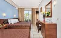 Grand Platon Hotel 4*  5