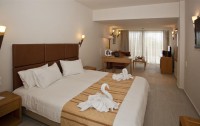 Minos Hotel 4*  5