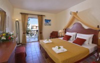 Alexander Beach Hotel & Village Resort 5*  5