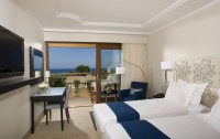 Kernos Beach Hotel 4*  4