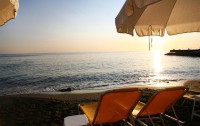   Evelyn Beach Hotel 4*  9