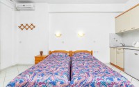   Xenios Solena Villa Apartments 3*  13