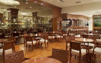 Holiday Inn Thessaloniki Hotel 5*  4