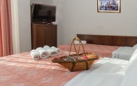   Kymata Hotel 3*  8