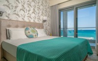   Denise Beach Hotel 4*  11