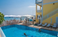   Denise Beach Hotel 4*  19