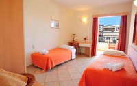 Thinalos Apart Hotel 3*  4