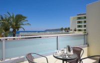   Avra Beach Resort 4*  31