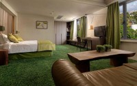   Radisson Blu Park 5*  6