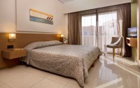   Amalthia Beach Resort 4*  8