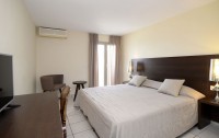   Golden Beach 4*  12