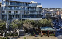   Kyma Suites Beach 5*  1