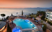   Poseidon Palace (patra) 4*  14