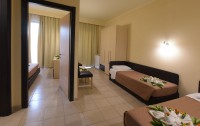   Santa Helena Hotel 3*  6